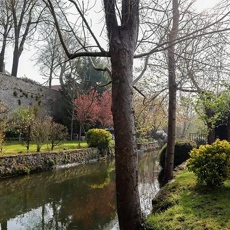 Gites De Senlis Apartment